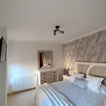 Casa O Castrino Feriehus